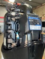 Mercury SeaPro 200HP V6 4-Stroke Outboard Motor - Image 4