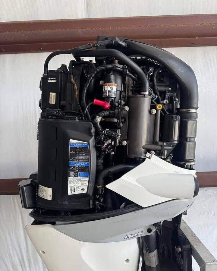 Twin 2019 Mercury 350HP Verado Outboards  25” Shaft - Image 6