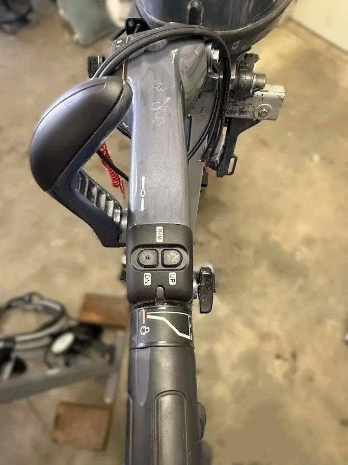 2017 Yamaha F30LEHA 30HP 4-Stroke Outboard Motor - Image 5