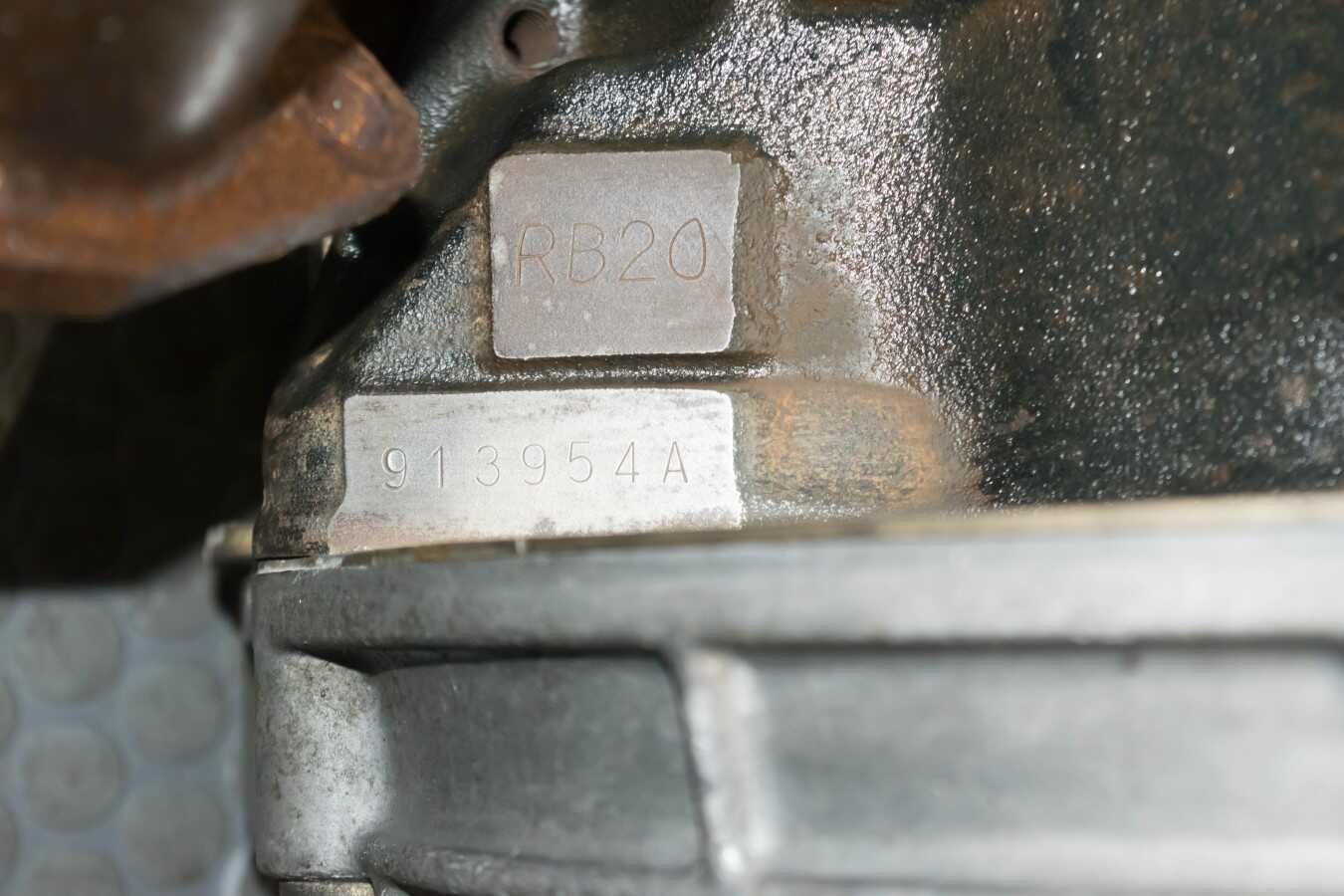 JDM Low Mileage Nissan Skyline GTS-T RB20DET Engine For Sale - Image 16